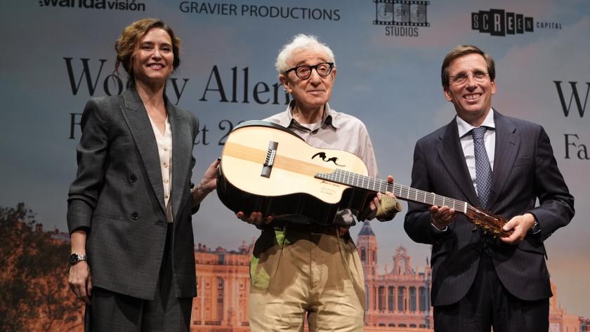 Madrid se convierte en plató cinematográfico: Isabel Díaz Ayuso da la bienvenida a Woody Allen para el rodaje de su nueva película
