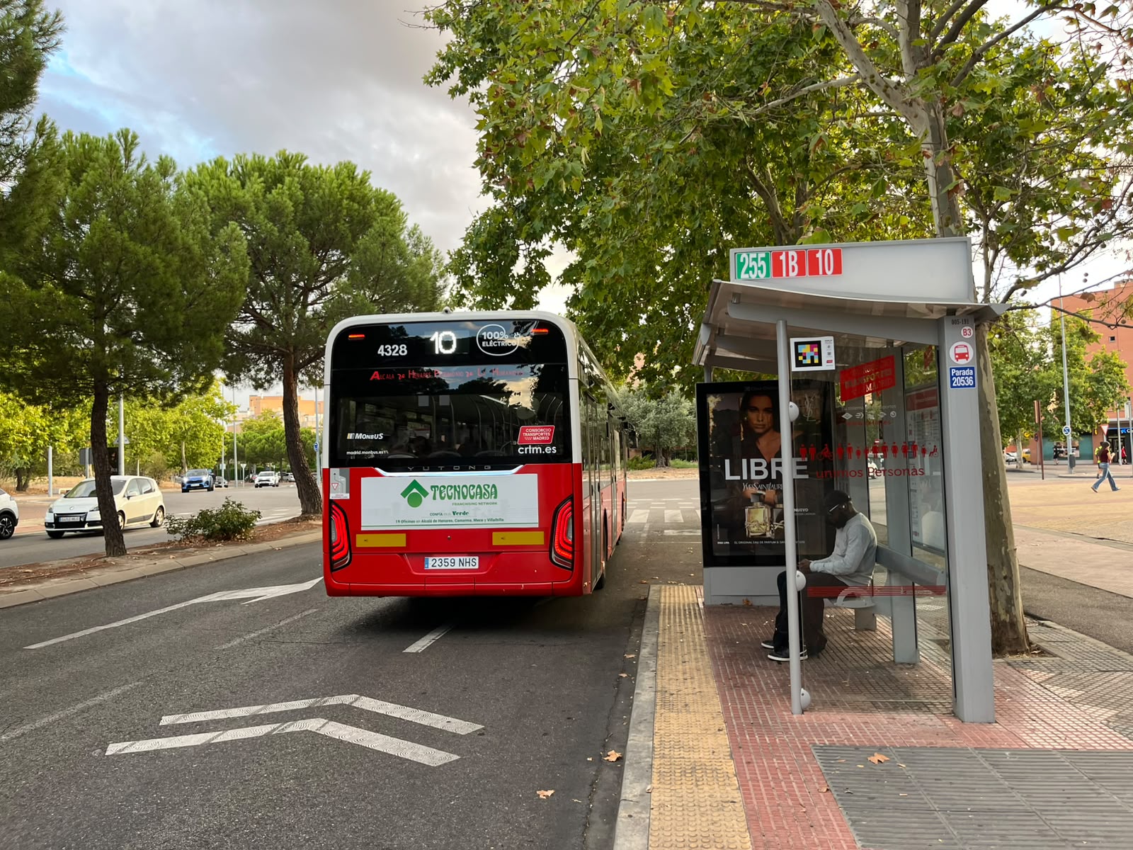 La línea L10 de autobuses urbanos mejora su frecuencia de paso en días laborables a partir del 5 de octubre