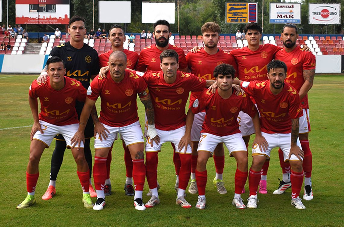 La RSD Alcalá encaja su primera derrota en El Val ante un sólido Navalcarnero (1-3)